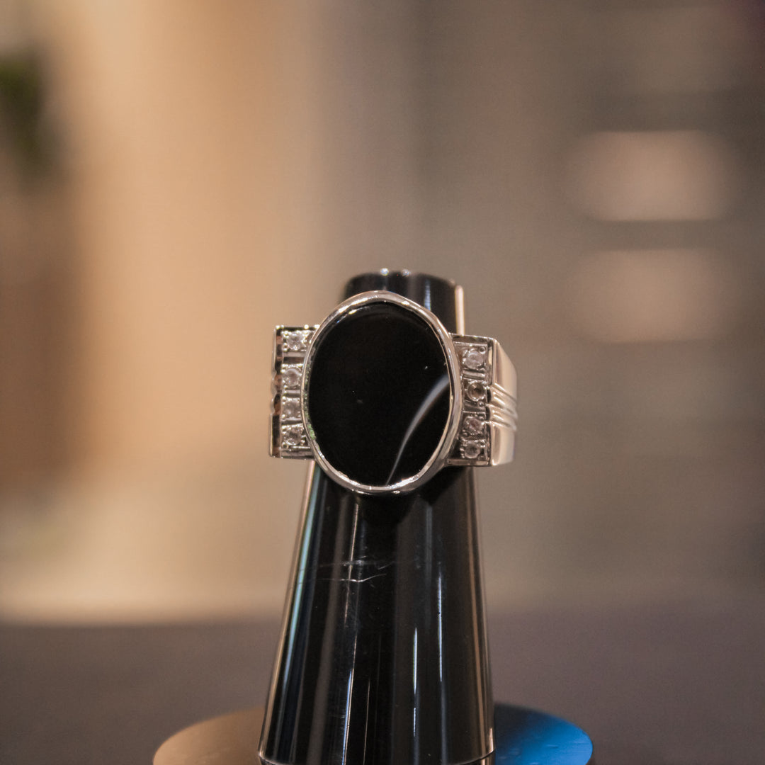 Buy Black Aqeeq Male Ring (10 Carats)