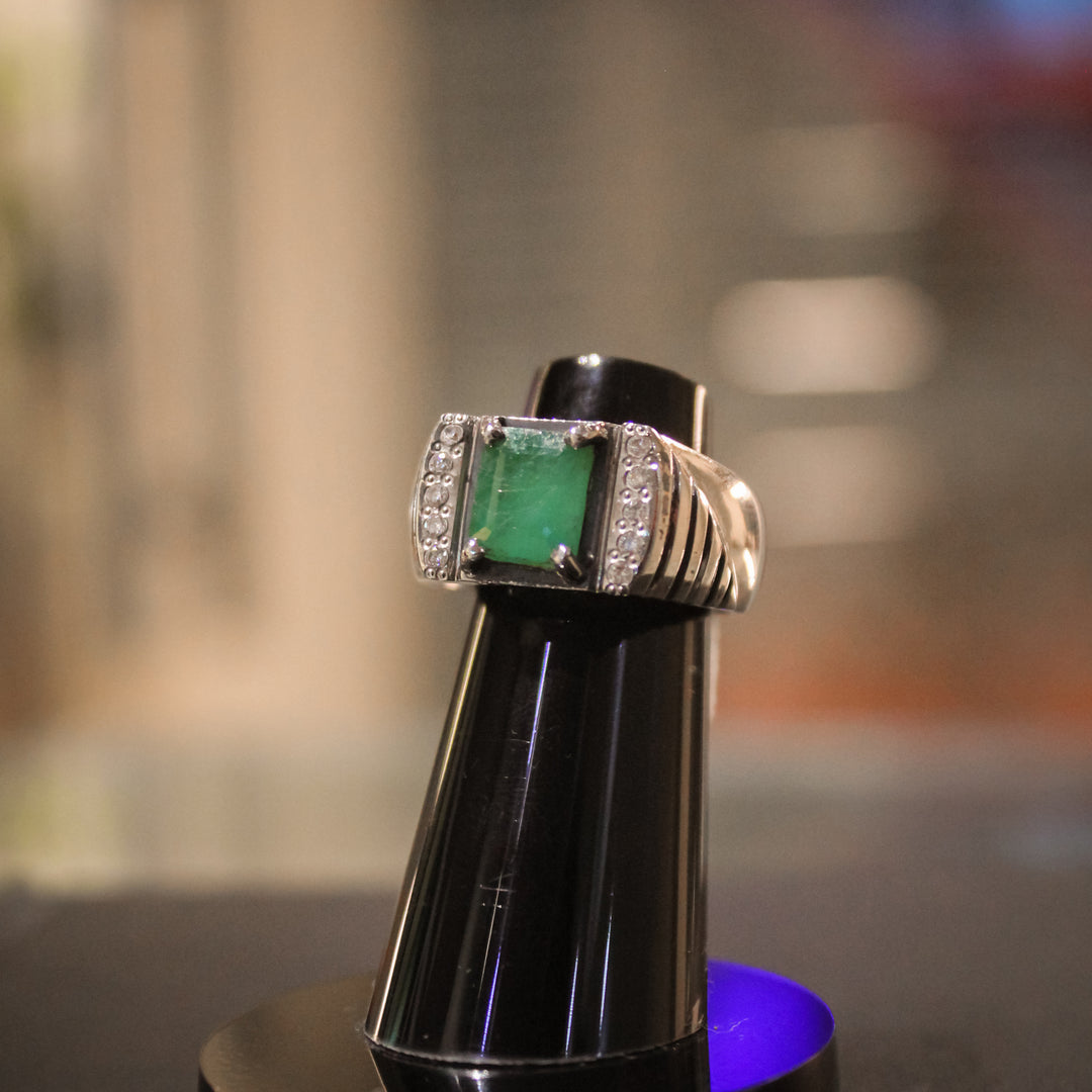 Buy a Swat Natural Emerald with Royal Silver Ring (with Lab Certificate)