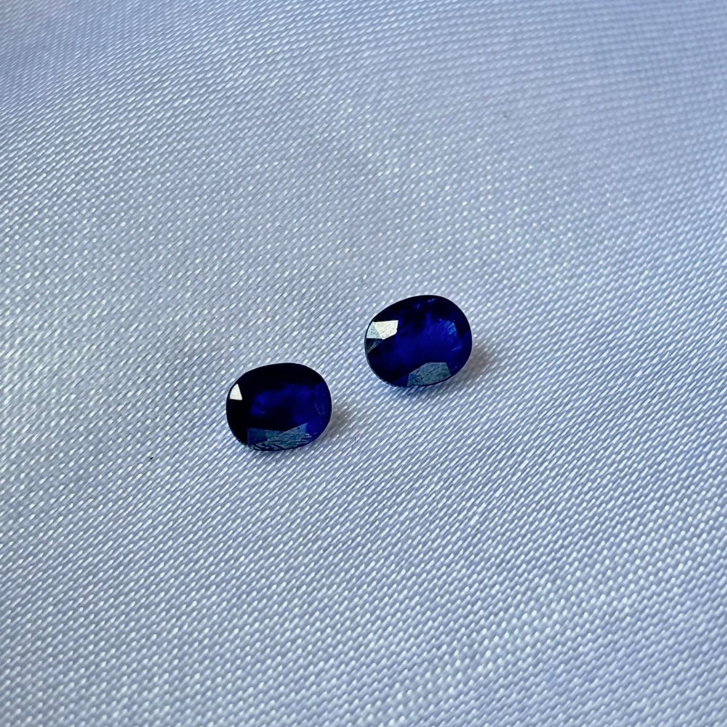 Buy natural blue sapphire, second grade  5 , 6 carats