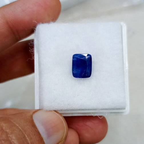 4.42 Carat Premium Ceylon Blue Sapphire – Sri Lankan Origin