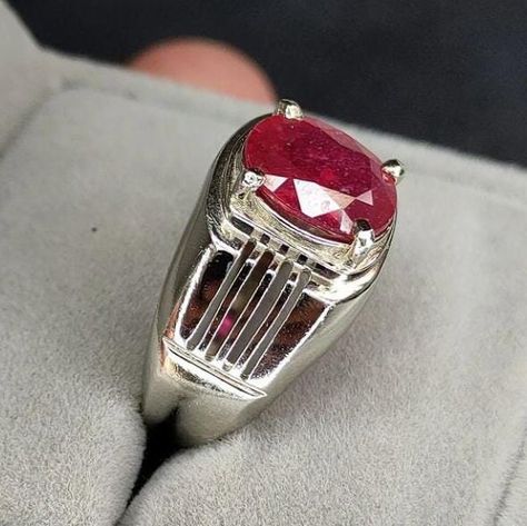 By natural ruby, 10 carat in silver Male ring