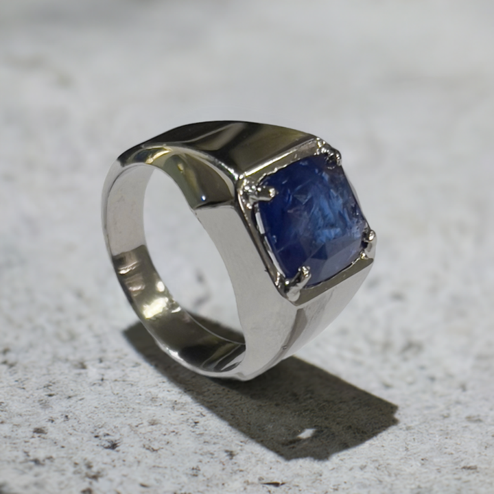 Natural Blue Sapphire 925Silver Male Ring (Grade 3)