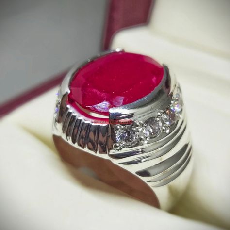 Buy 12 carats ruby from South Africa and mines, silver dedicated Royal style,Male Ring