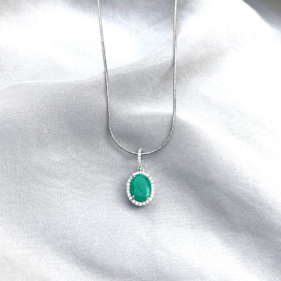 Natural Emerald 5 carat in dedicated silver pendant Grade1