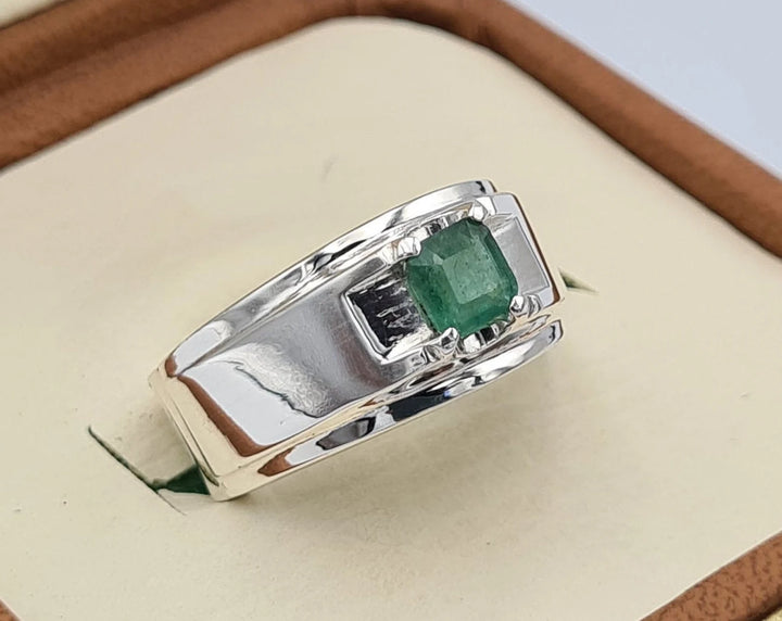 AstroGems Natural 4-Carat Grade 1 Emerald Men's Ring - Sterling Silver