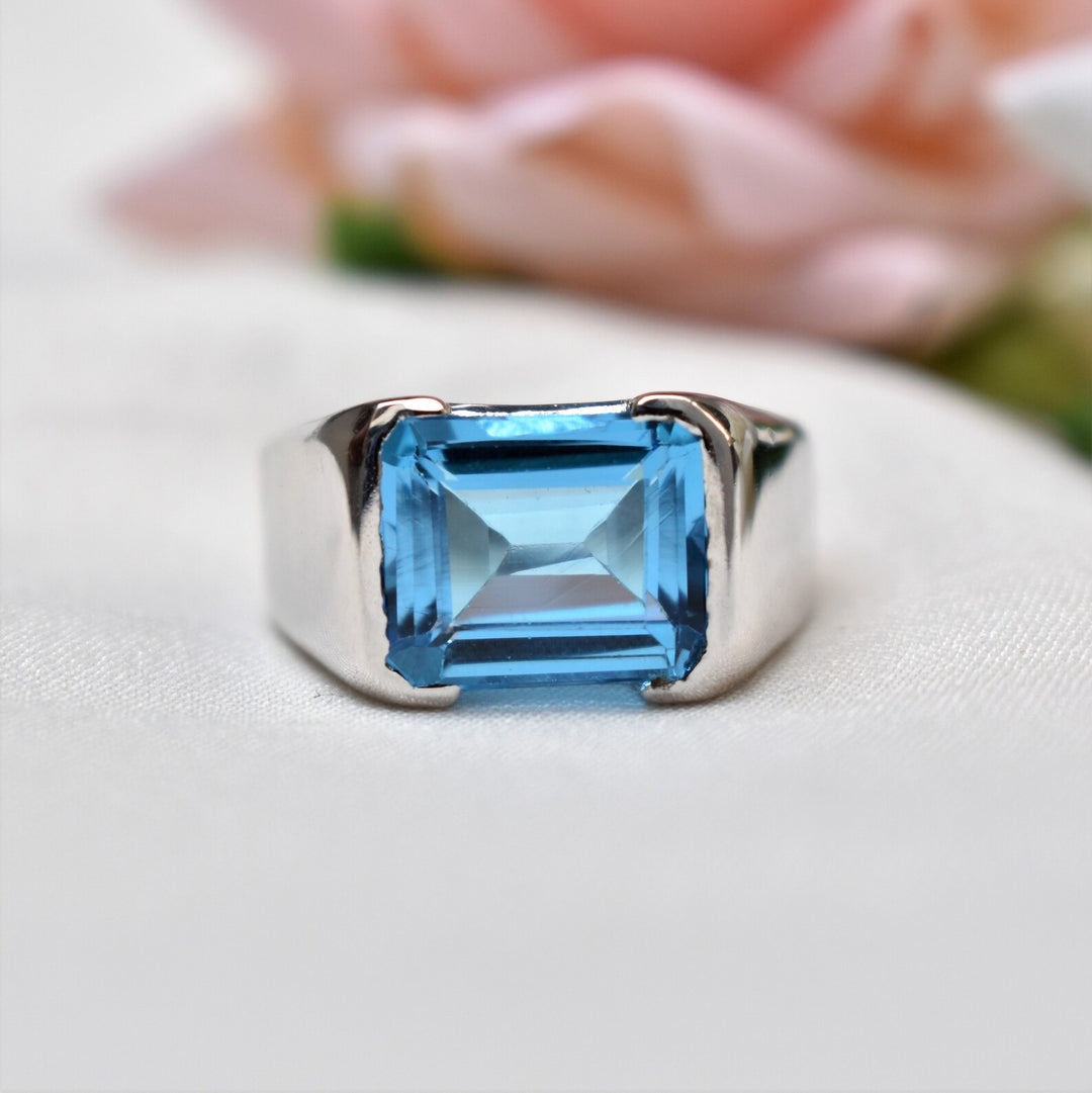 Swiss Blue Topaz Ring Sterling Silver 925 (10 Carats)