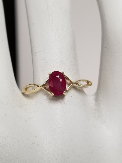 Natural Ruby Ring Grade 1 silver with yellow gold coating,