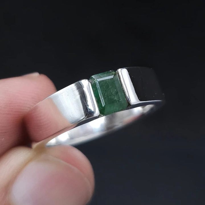 AstroGems Men's Dark Green Panjshir Emerald Ring – 3 Carats