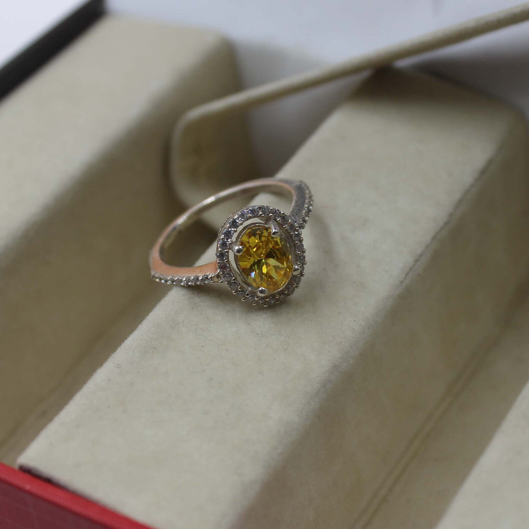 Natural Yellow Sapphire Ring 8 carats