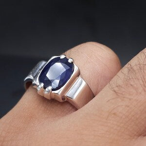 8 Carat Natural Blue Sapphire in Silver 925 Ring (Grade 1)