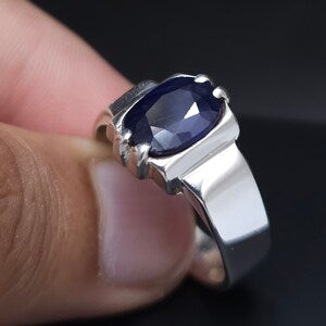 8 Carat Natural Blue Sapphire in Silver 925 Ring (Grade 1)