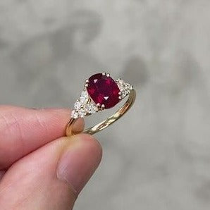 Natural Ruby 10 carat female ring
